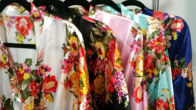 Comfortable robes with relaxed fit for women-Classic Floral Bridesmaid Robes
