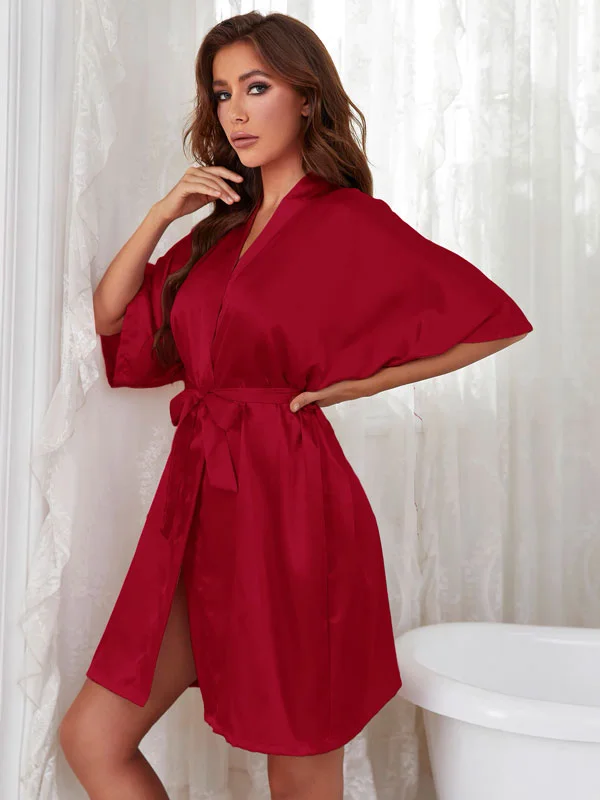Soft cotton robes for warmth and comfort-Robe de Chambre Kimono Rouge en Satin pour Femme "Symphonie Enveloppante"