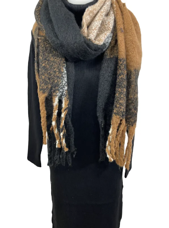 Nipple covers for discreet under clothing use-Foulard douillet surdimensionné