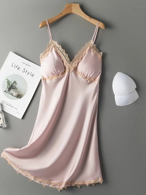Elegant women's sexy nightwear with lace and satin-Nuisette Romantique Élégante en Col V "Rose" Elegant women's sexy nightwear with lace and satin-Nuisette Romantique Élégante en Col V "Rose"
