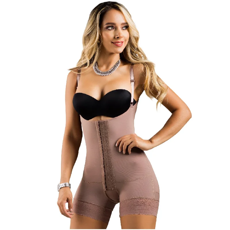 Padded bum shaper for comfortable shaping-Bodysuit Mid Thighs High Waist Shapewear