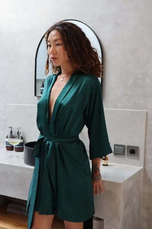 Warm women's robes for the cold season-Emerald Green Silk Robe
