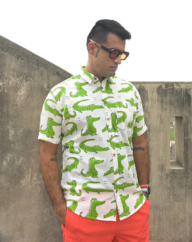 Stylish matching mother and kid same suit for birthday events-Agar Magar Cotton Men's Half Sleeves Shirt