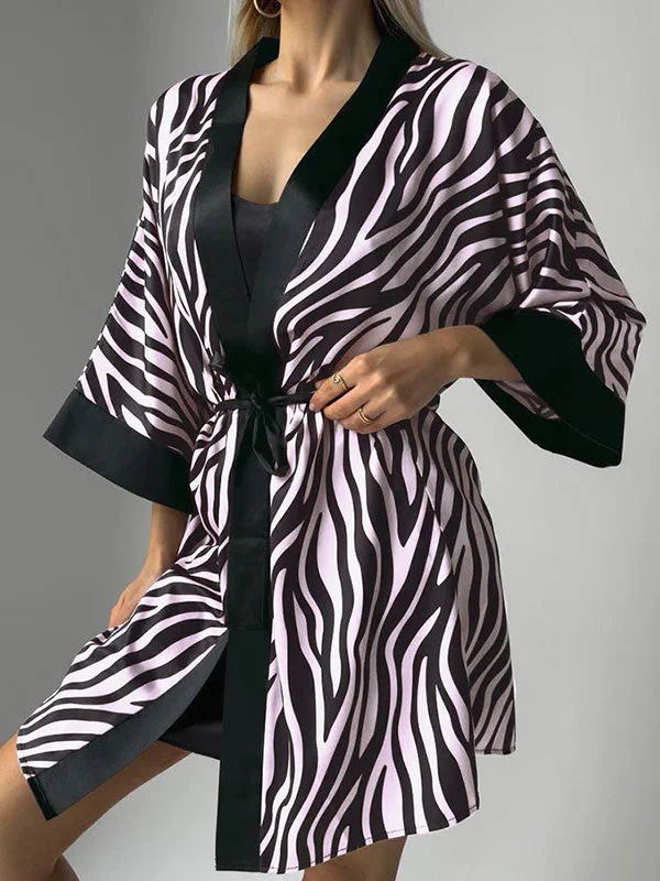 Comfortable women's robes for winter-Robe de Chambre pour Femme en Satin "Zèbre"