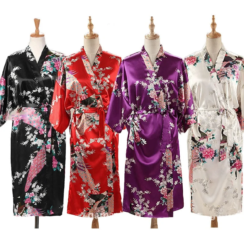 Comfortable women's robes with plush material-Woman Loose Style Pajamas Home Sleep Wear Lace Up Peacock Print V-neck Night Gown Japanese Kimono Yukata Bathing Robe