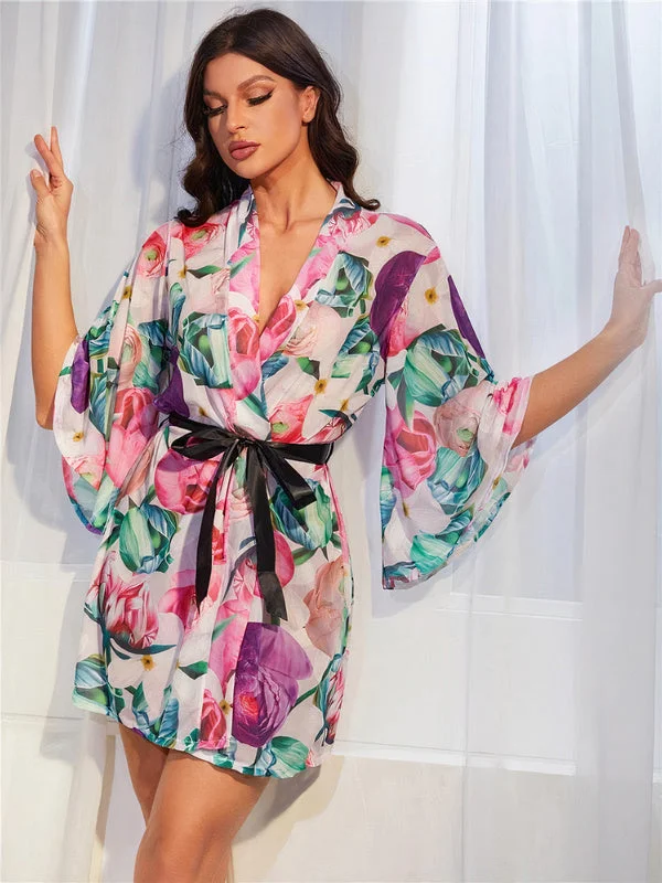 Women's robes with soft fabric for ultimate comfort-Robe de Chambre en Satin pour Femme "Fuchsia"