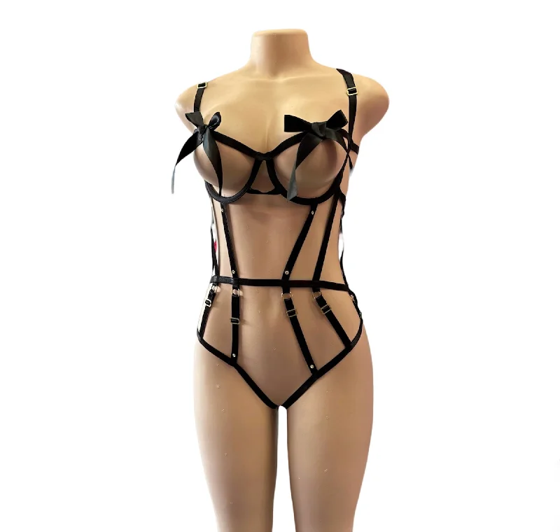 Nipple covers for enhancing comfort-Bow Harness