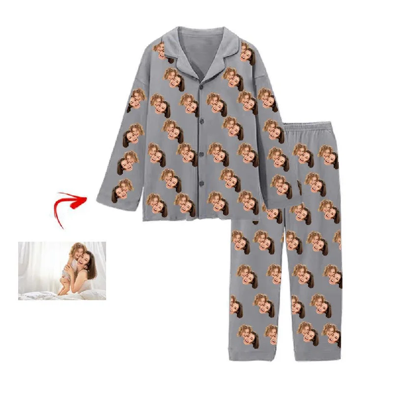 Fashionable matching mother and kid same suit for fun days-Personalised Pyjamas I Love My Mom Grey Fashionable matching mother and kid same suit for fun days-Personalised Pyjamas I Love My Mom Grey