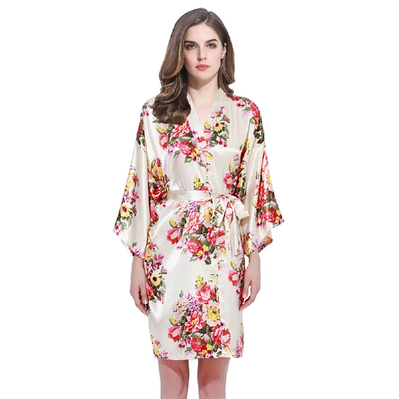 Trendy women's robes for modern style-Champagne Floral Bridesmaid Robes Kimono