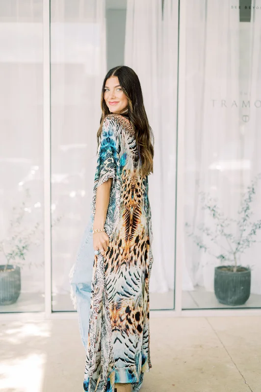 Women's robes for a relaxing morning-Blakeline Kimono: Fashionably Late