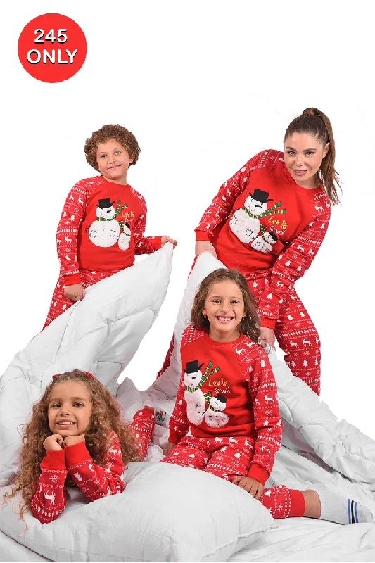 Matching mother and kid same suit for holiday fun-بيجامات شتوي ميلتون طقم الام واولادها بطبعة ( let it snow ) Matching mother and kid same suit for holiday fun-بيجامات شتوي ميلتون طقم الام واولادها بطبعة ( let it snow )