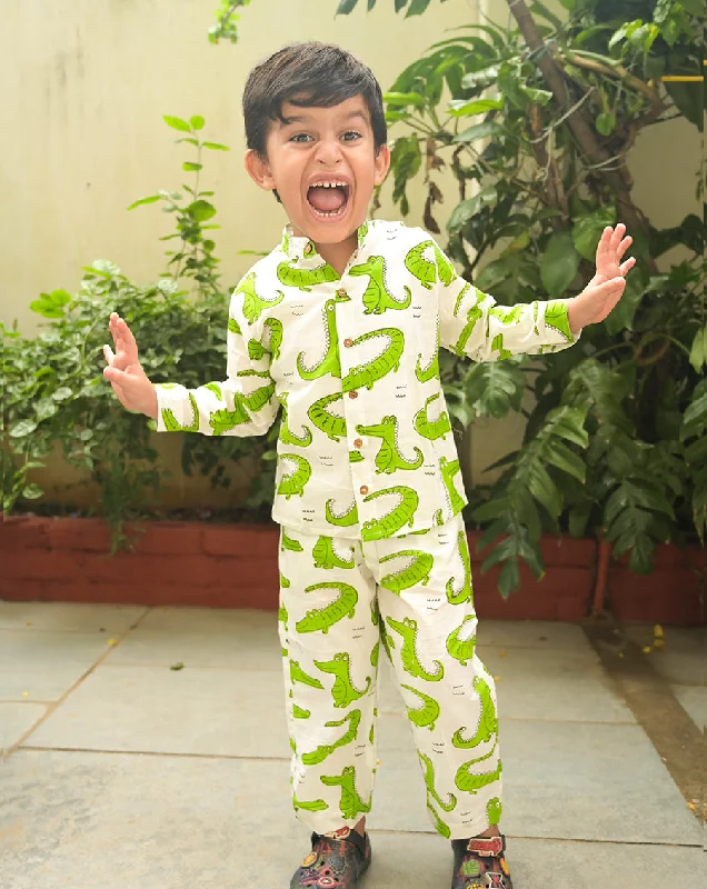 Comfortable and cozy matching mother and kid same suit-Agar Magar Original Cotton Shirt Pyjama Set for Kids