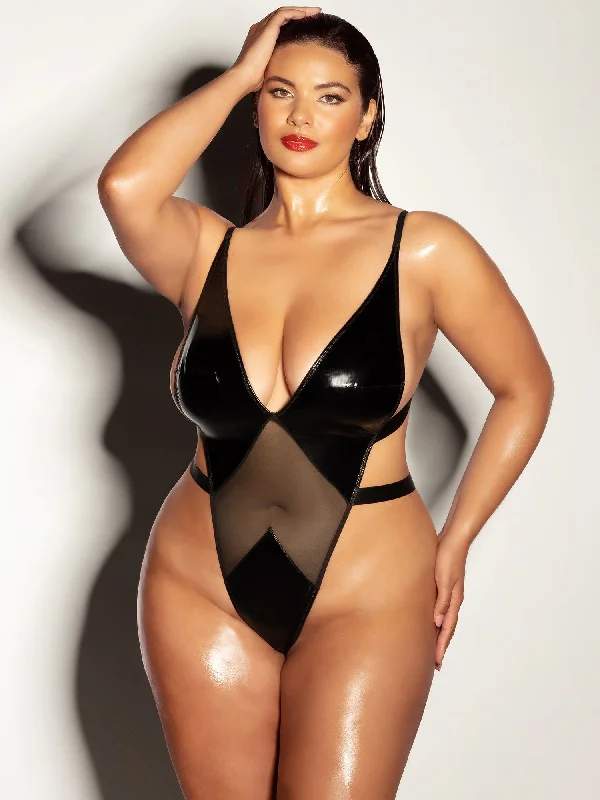 Sexy lingerie for glamorous appeal-Fetish Curvy Limitless Teddy