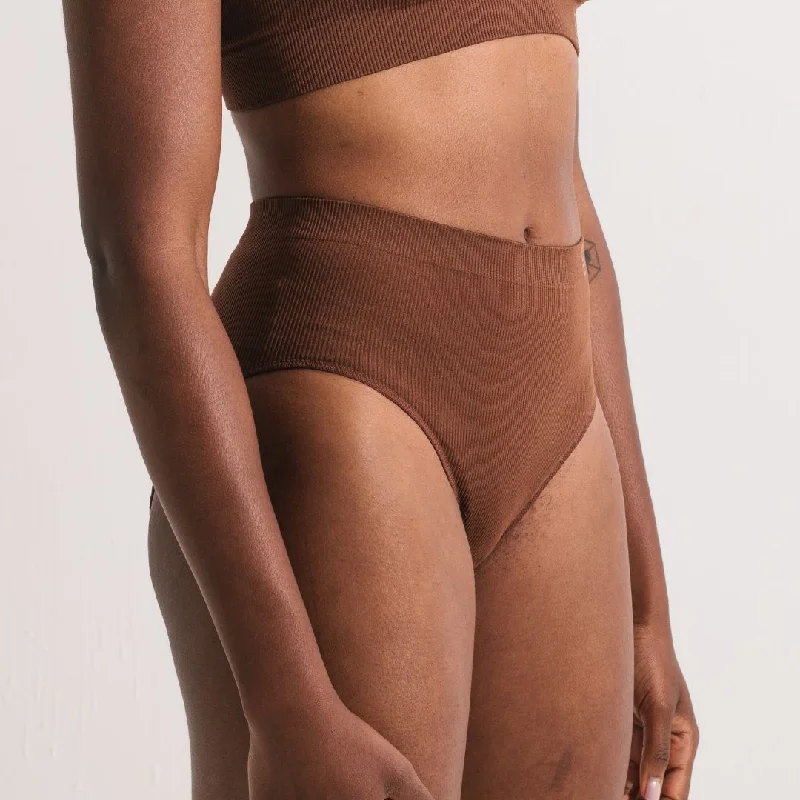 High-leg panties for comfort and style-High Waist Brief - Recycled Seamfree - Nude 5