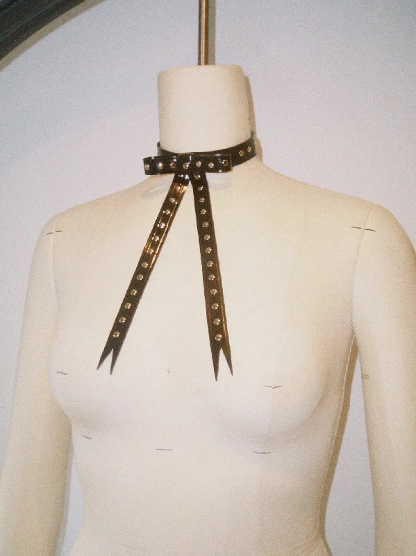 Nipple covers for all-season wear-Stud Bow Choker