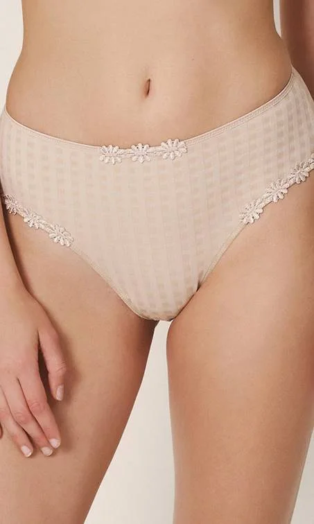 Women's panties with cotton gusset for hygiene and comfort-Marie Jo Avero Full Brief Caffe Latte Women's panties with cotton gusset for hygiene and comfort-Marie Jo Avero Full Brief Caffe Latte