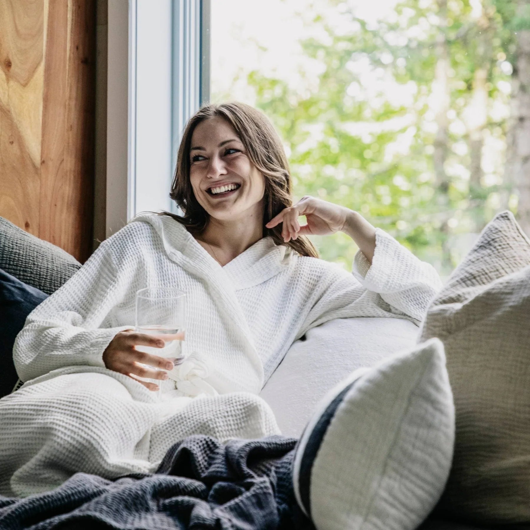 Soft cotton robes with chic touch-Pokoloko Wave Bamboo Unisex Robe