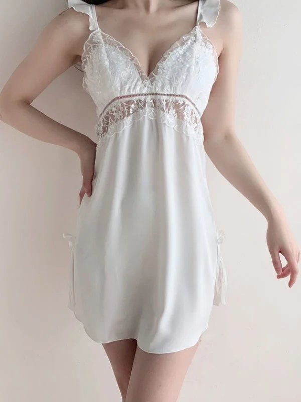 Women's sexy nightwear with silk fabric for luxury-Nuisette dentelle fronde "Blanche"