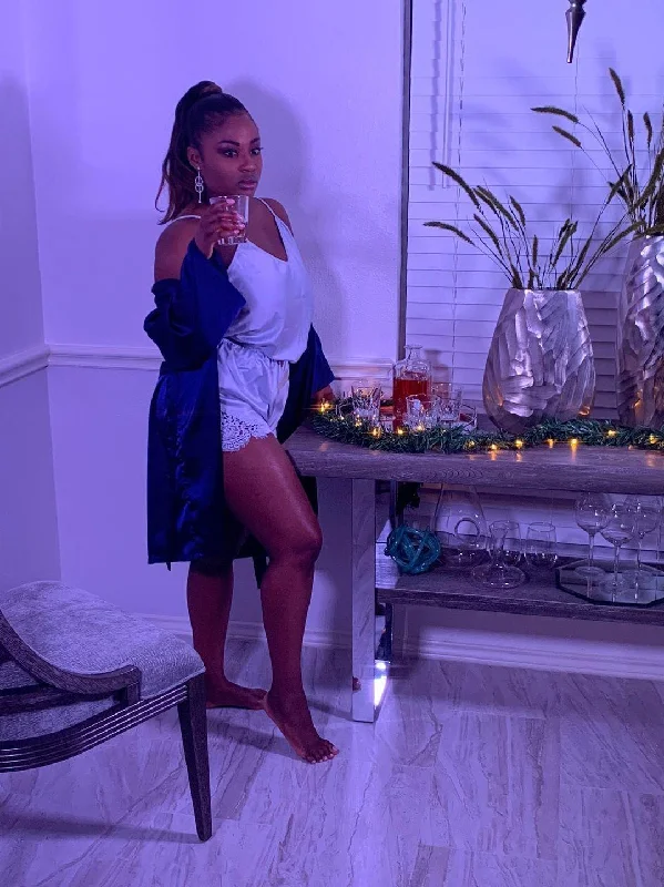 Comfortable women's robes with plush material-Two Piece Pajama Set