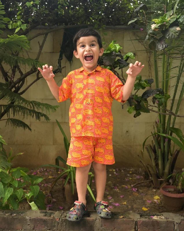 Matching mother and kid same suit for cozy family nights-Meow Shortees - Soft Cotton Shirt & Shorts Set for Kids