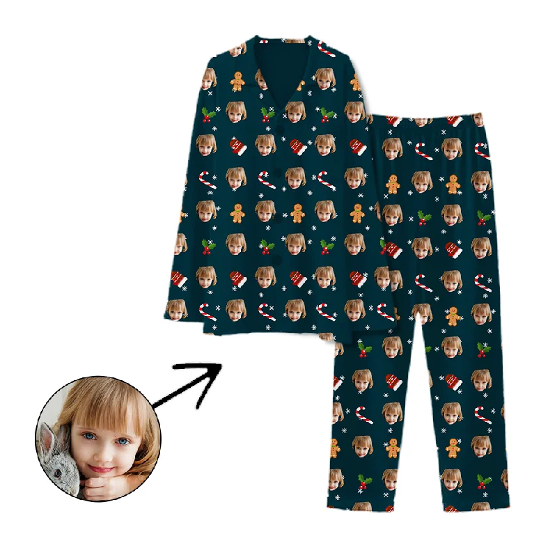 Chic mother and kid same suit for everyday outings-Personalised Pyjamas I Love Holiday Seaon Chic mother and kid same suit for everyday outings-Personalised Pyjamas I Love Holiday Seaon