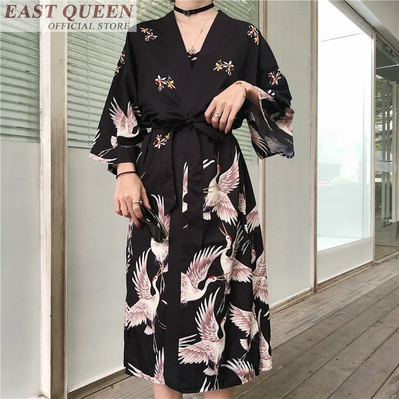 Warm women's robes for winter relaxation-Japanese Kimono Traditional Woman 2021 Long Kimono Cardigan Cosplay Blouse Shirt Yukata Female Japanese Dress Haori Geisha KZ001