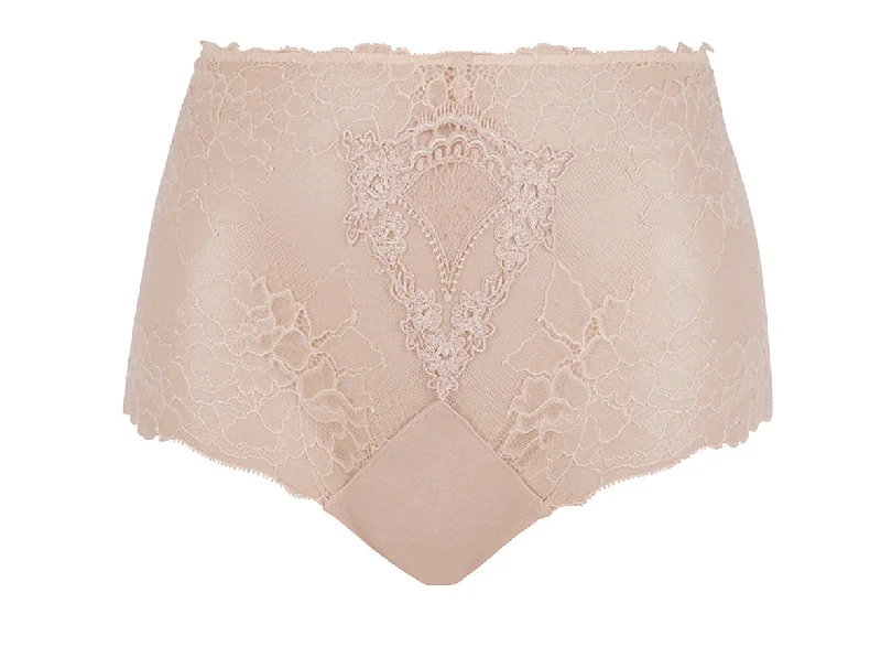 Women's panties for slimming effect under clothes-Lise Charmel Sublime en Dantelle Shorty High waist Nude Sublime Women's panties for slimming effect under clothes-Lise Charmel Sublime en Dantelle Shorty High waist Nude Sublime