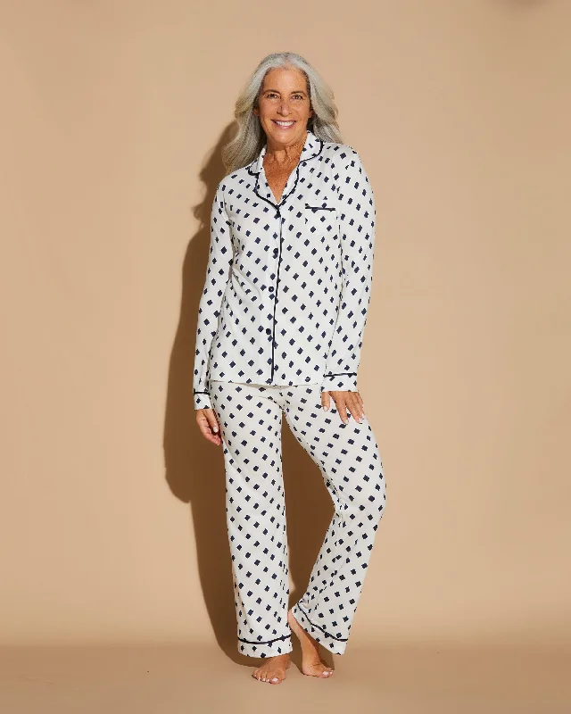 Cozy women's sleep tops for winter nights-Long Sleeve Top & Pant Pajama Set