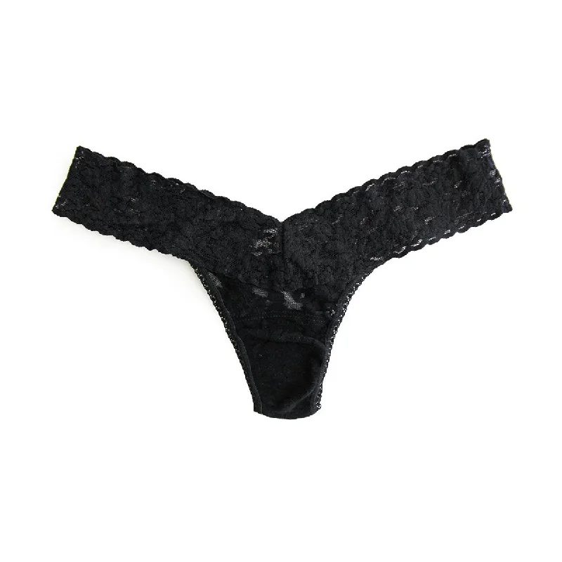 Comfortable women's panties with tummy support-Hanky Panky Lace Low Rise Thong