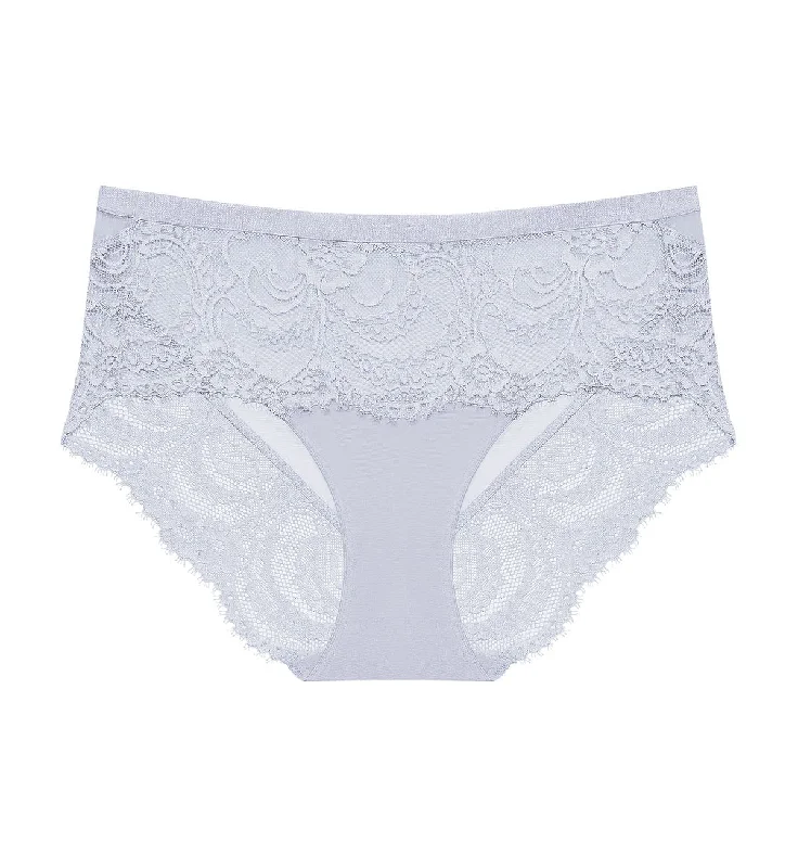 Women's panties with side cutouts for a trendy look-Love Lace Hipster