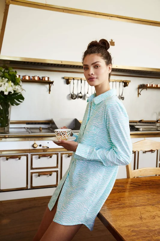 Women's sleep tops for summer sleep comfort-Wanderluxe The Lucia Boyfriend Night Shirt