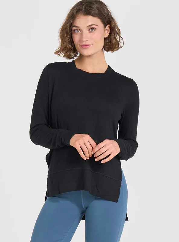 Women's panties for full coverage with smoothing panels-Thrive Société Women's Daily Side Slit Pullover - Black