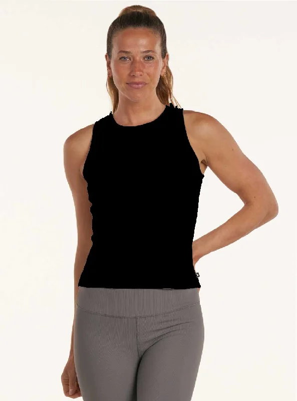 Women's cotton panties with full-coverage fit-Thrive Société Women's Classic Crew Neck Cropped Tank Top - Black