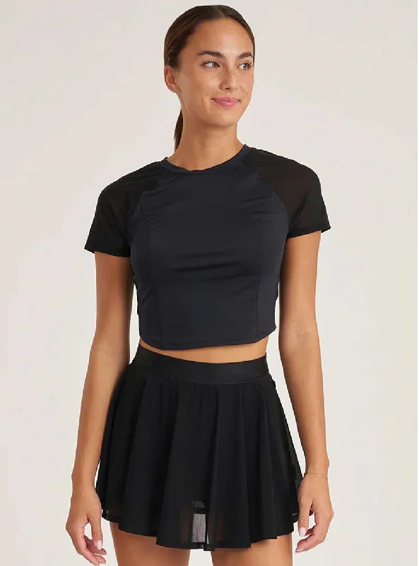 Women's panties for curvy bodies with extra softness-Thrive Société Women's Mesh Performance Cropped Tee - Black