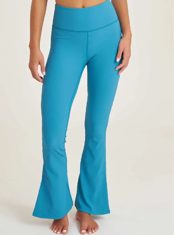 Women's panties with low rise-Thrive Société Women's Side Slit Flare Leggings - Caribbean Blue