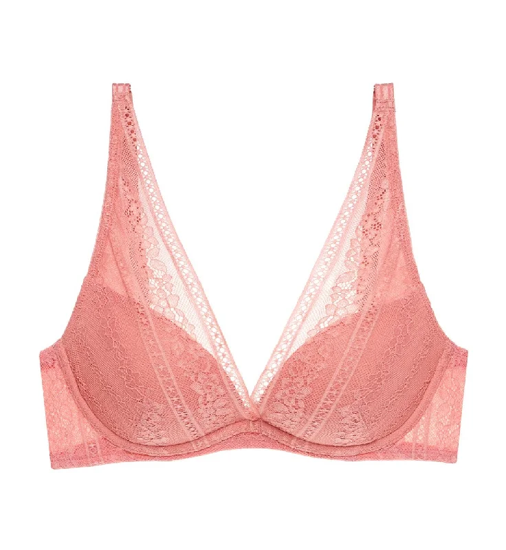 Shapewear bras for a sleek silhouette-AQUA LUCKY PLUNGE WIRED BRA