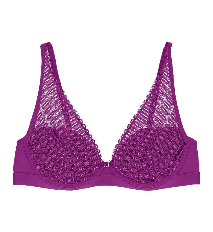Designer bras for special occasions-AURA SPOTLIGHT CONSIDERED PLUNGE BRA