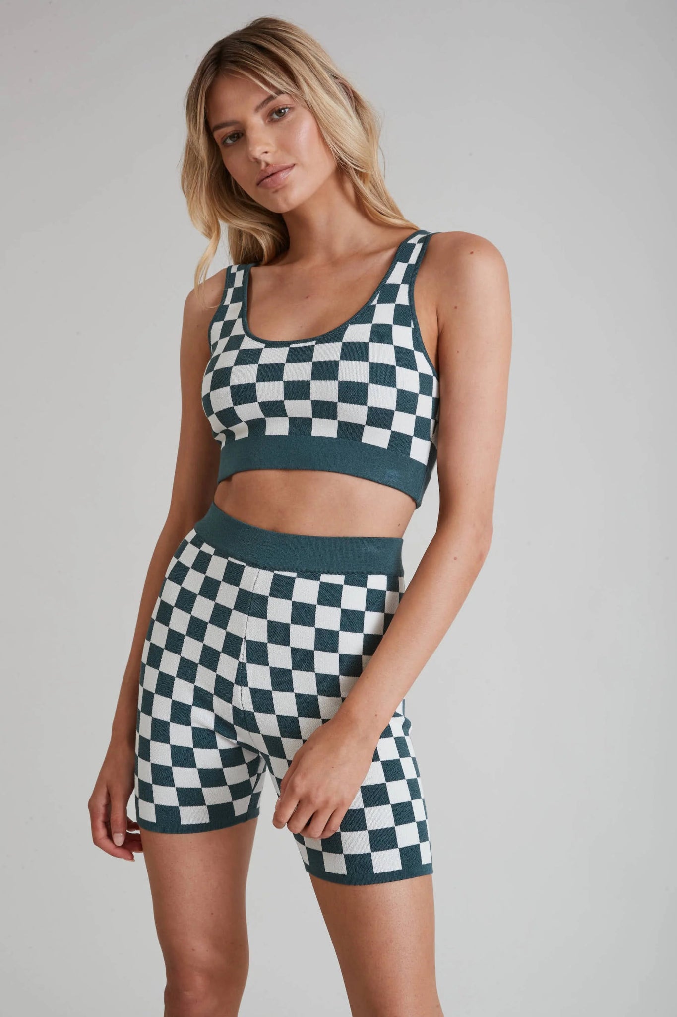Women’s workout sports bras for gym-Check Mate Crop