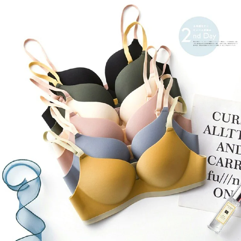 Shapewear bras for a sleek silhouette-Flourish Contrast Color Push Up Comfortable Seamless Padded T-Shirt Bra 009