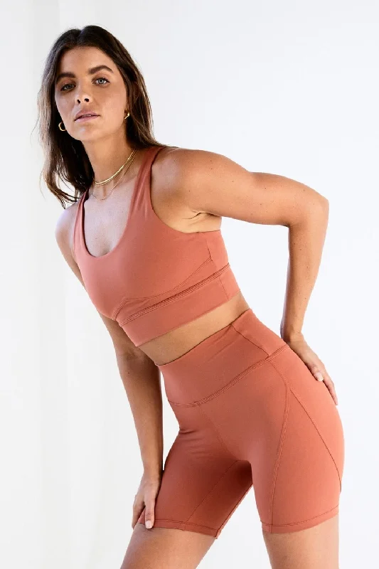 Sports bras for active outdoor sports-Sculpt Sports Bra