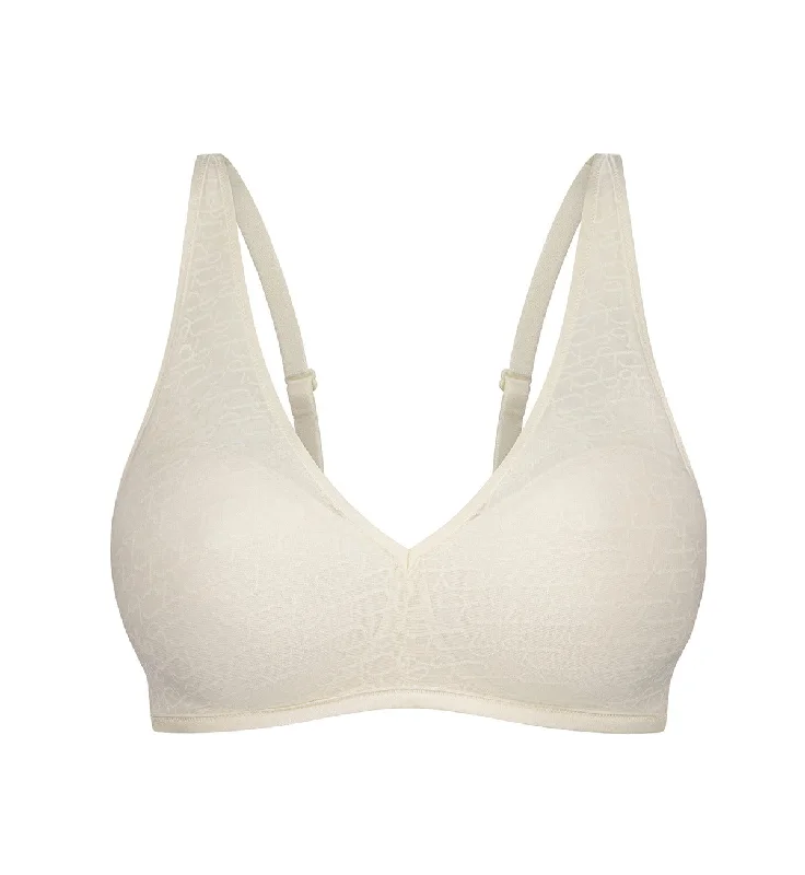 Seamless bras for no-show under clothes-SIGNATURE SHEER WIREFREE BRA