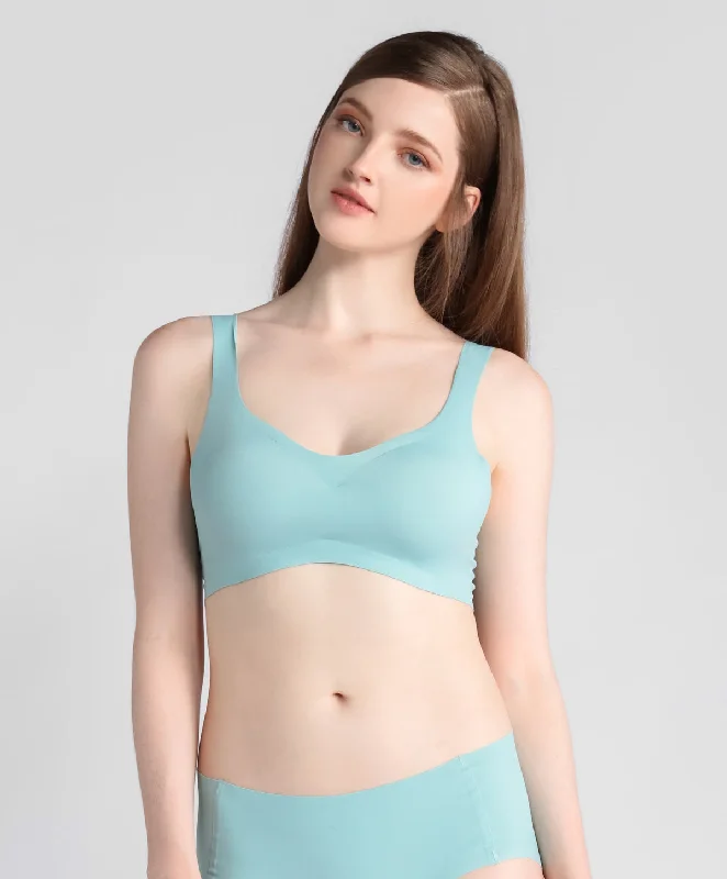 Wireless bralettes for relaxed fit-Slip On Seam Free Bralette