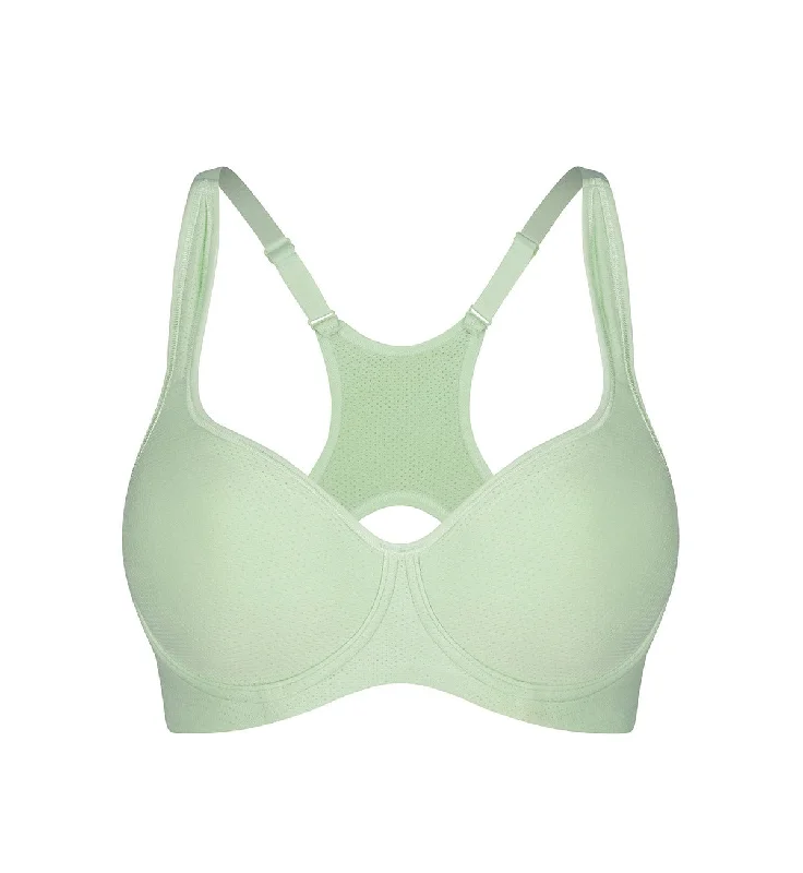 Wireless bras for better posture-TRIACTION RACERBACK SPORTS BRA
