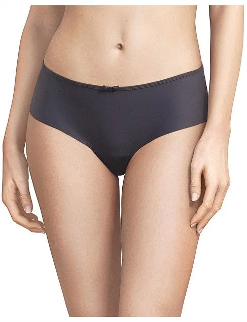 Women's panties with low-rise waist-Passionata - Georgia  Lace Shorty