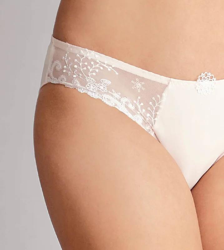 High-cut panties for better coverage-Simone Perele - Delice Bikini  Brief