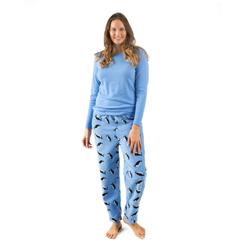 Women's pajamas with soft satin finish-Christmas Womens Cotton Top and Fleece Pant Pajamas Penguin