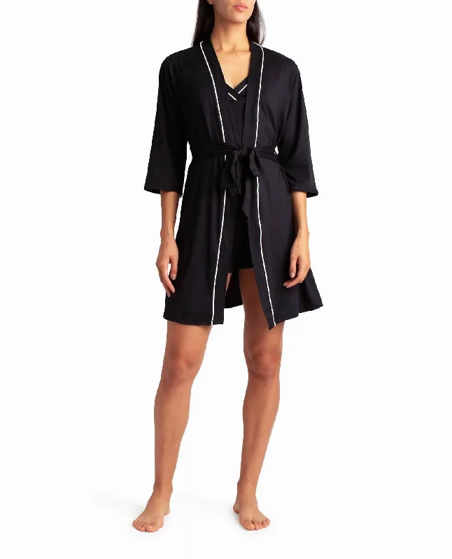 Luxury women's pajamas for sleep-Peached Jersey Three-Piece Sleepwear Set In Black