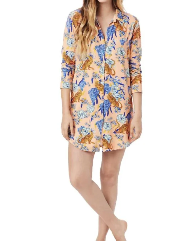 Women's pajamas with matching set for bedtime-Sleepshirt In Tigress