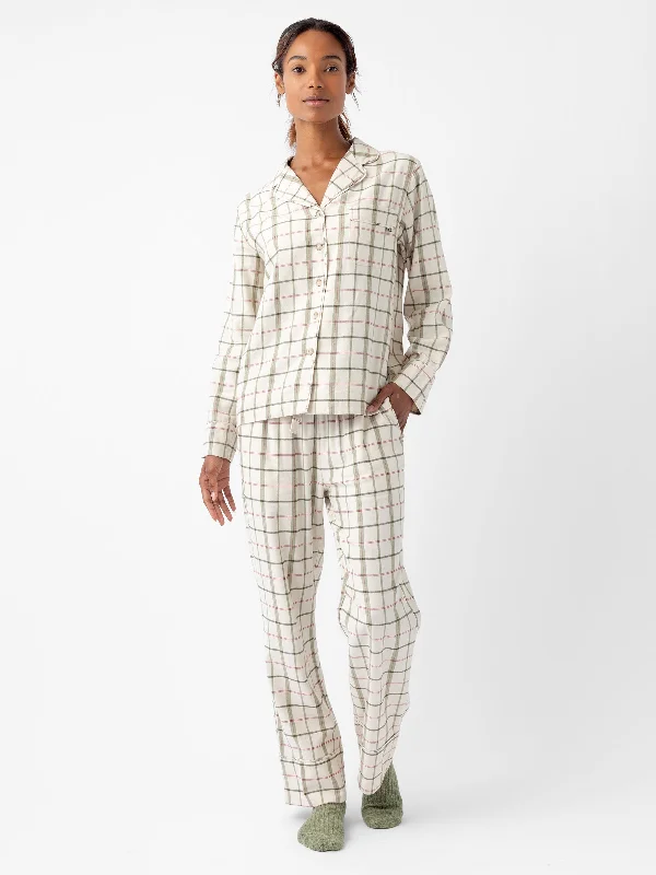 Women's pajamas with button closure for easy wear-Women's Farmhouse Long Sleeve Pajama Set
