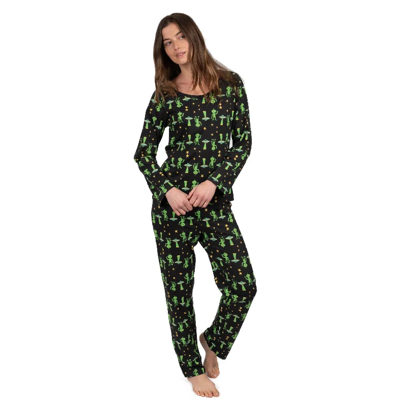 Soft women's pajamas set for cozy sleep-Womens Two Piece Cotton Loose Fit Pajamas Alien Soft women's pajamas set for cozy sleep-Womens Two Piece Cotton Loose Fit Pajamas Alien